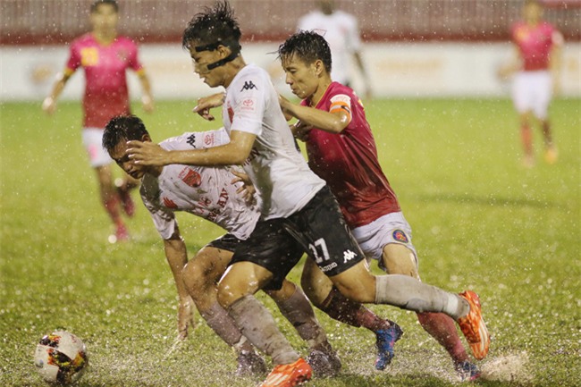 V-League 2017, Cần Thơ, Long An, Lê Công Vinh