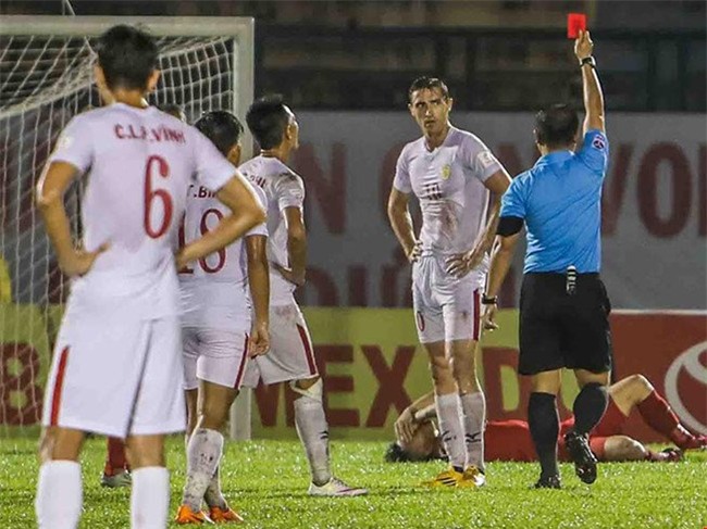 V-League 2017, Cần Thơ, Long An, Lê Công Vinh
