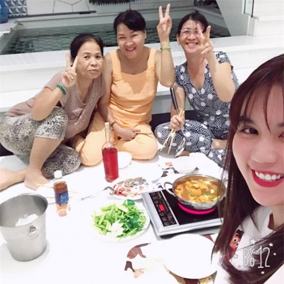 sao việt, ngọc trinh, ngọc trinh với người làm, ngọc trinh và người giúp việc, nữ hoàng nội y