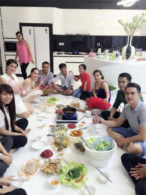 sao việt, ngọc trinh, ngọc trinh với người làm, ngọc trinh và người giúp việc, nữ hoàng nội y