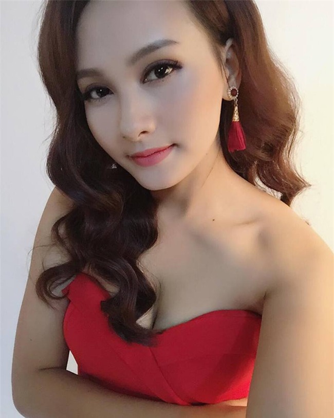 nhan sac xinh nhu mong cua nguoi dep "song chung voi me chong" hinh anh 17