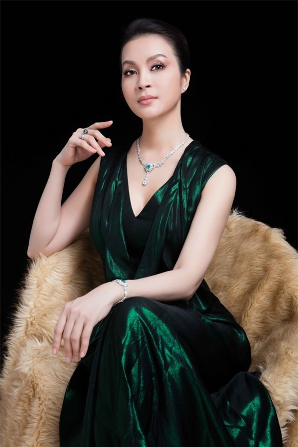 Mc thanh mai,diễn viên thanh mai,thanh mai đẹp không góc chết,album ảnh sao,sao Việt