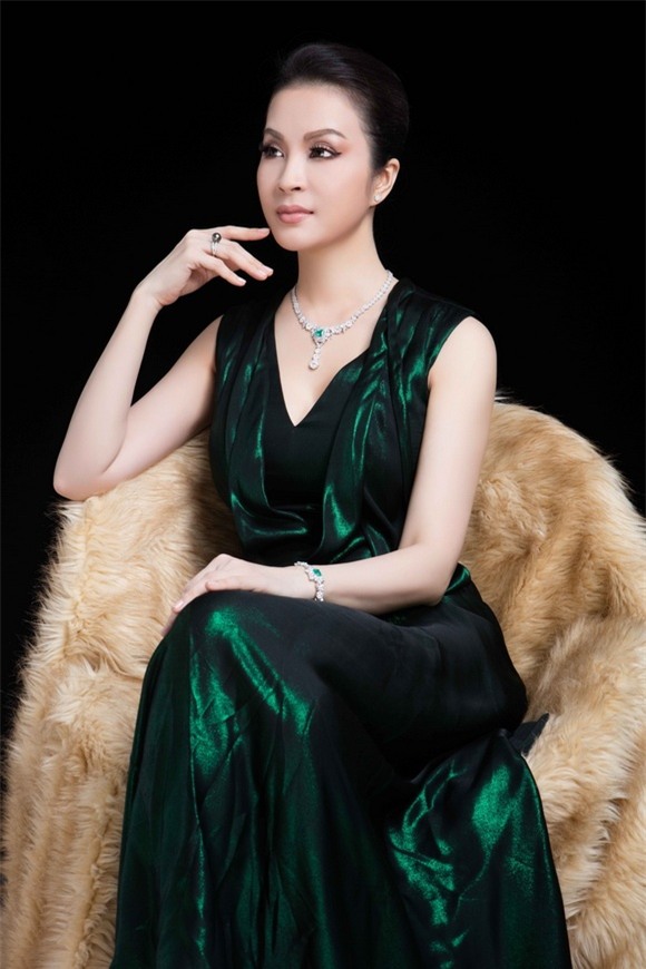 Mc thanh mai,diễn viên thanh mai,thanh mai đẹp không góc chết,album ảnh sao,sao Việt