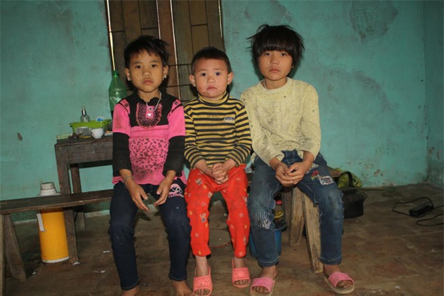 Tương lai phía trước mịt mờ và tăm tối đối với ba đứa trẻ tội nghiệp