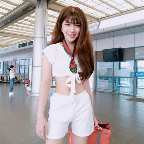 chi 140 trieu chuyen gioi dep non na, hotgirl mien tay duoc ban trai chieu nhu cong chua - 6