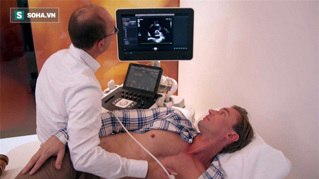 Nhìn tận mắt người giàu chi quá nhiều tiền để khoẻ mạnh, chuyên gia chỉ cách rẻ hơn nhiều - Ảnh 1.