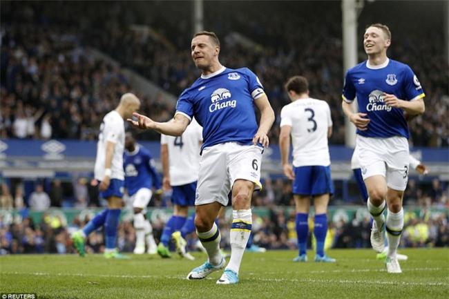 Leicester đứt mạch chiến thắng sau khi sa thải HLV Ranieri - Ảnh 13.