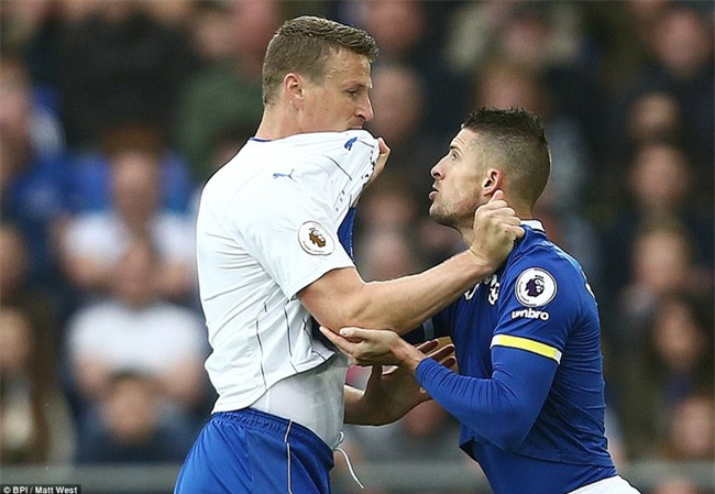 Leicester đứt mạch chiến thắng sau khi sa thải HLV Ranieri - Ảnh 11.