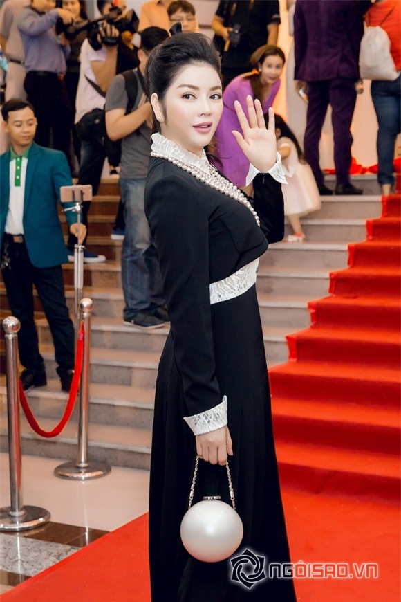 Diễn viên lý nhã kỳ,người đẹp lý nhã kỳ,lý nhã kỳ náo loạn thảm đỏ