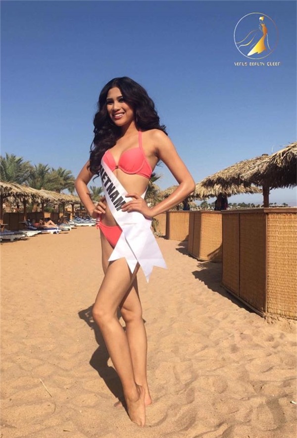 Ngắm trang phục dân tộc độc đáo của Nguyễn Thị Thành tại Miss Eco 2017