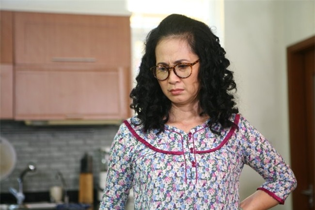 ve dep doi thuc gay bat ngo cua ba me chong khet tieng sam soi nhat viet nam - 1