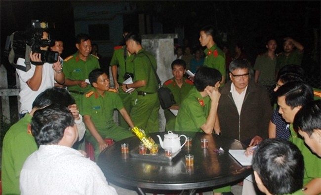 Nghi pham giet vo, phi tang xac song trong nhung ngay am anh hinh anh 2