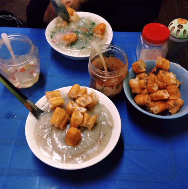 8 món ăn ngon nổi tiếng làm nên tên tuổi của khu ẩm thực Nghĩa Tân - Ảnh 16.