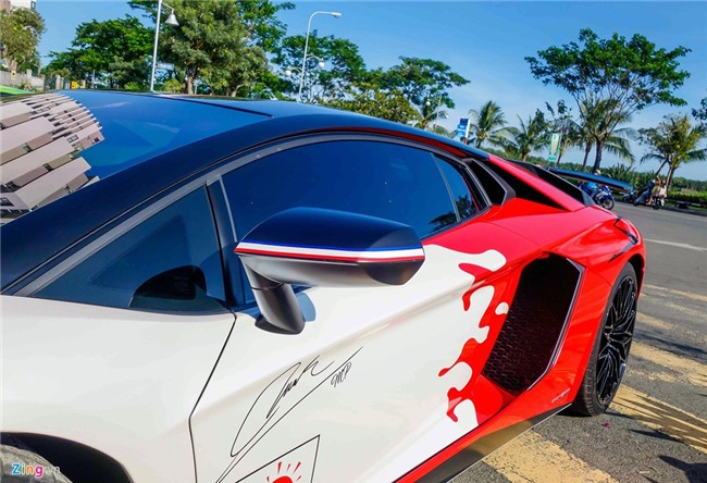 Chi tiet ngoai that sieu xe 35 ty cua Minh Nhua moi doi mau hinh anh 10
