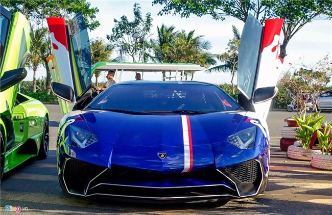 Chi tiet ngoai that sieu xe 35 ty cua Minh Nhua moi doi mau hinh anh 6