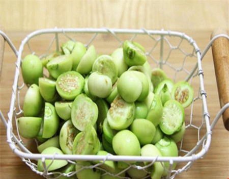 6 loai trai neu an ca hat se de 'ruoc hoa vao than' - 6