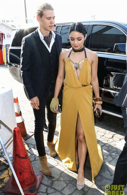 cao 1m55, chan sieu to nhung co ay van dep "bat khuat" nho mac do thong minh - 17