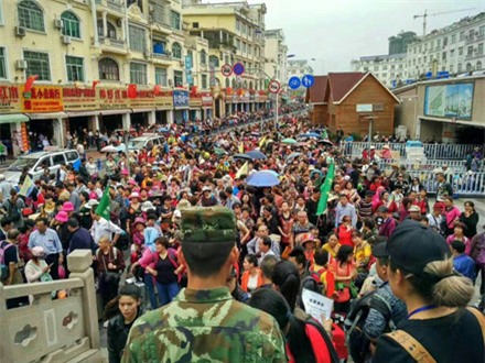 tour 0 đồng, tour giá rẻ, du lịch Trung Quốc, du lịch Việt Nam, khách du lịch Trung Quốc