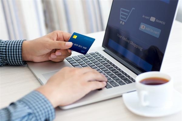 Bán hàng trực tuyến, thương mại điện tử, mua hàng qua mạng, bán hàng facebook, kinh doanh trên facebook, mua hàng online, mua hàng qua mạng