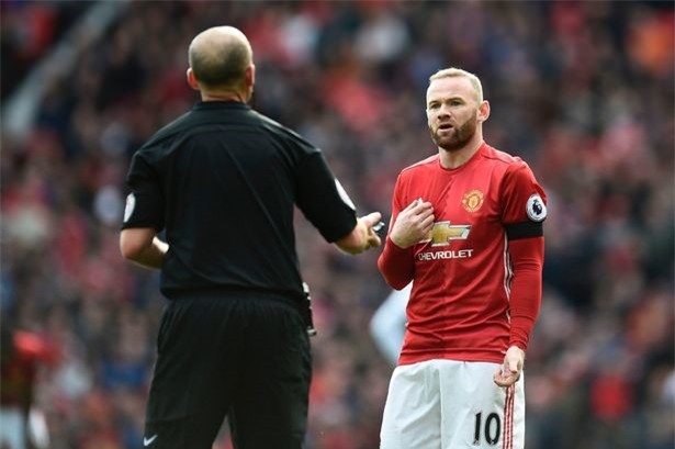 Khong duoc ra san, Rooney 'dot tien' cho xe sang moi hinh anh 10