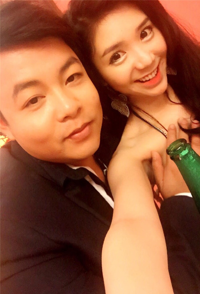 phan ung bat ngo cua quang le khi nguoi yeu 9x dong canh nong hinh anh 1