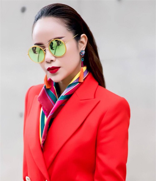 ho ngoc ha lai co mot cu dung hang bat phan thang bai voi sella truong - 3