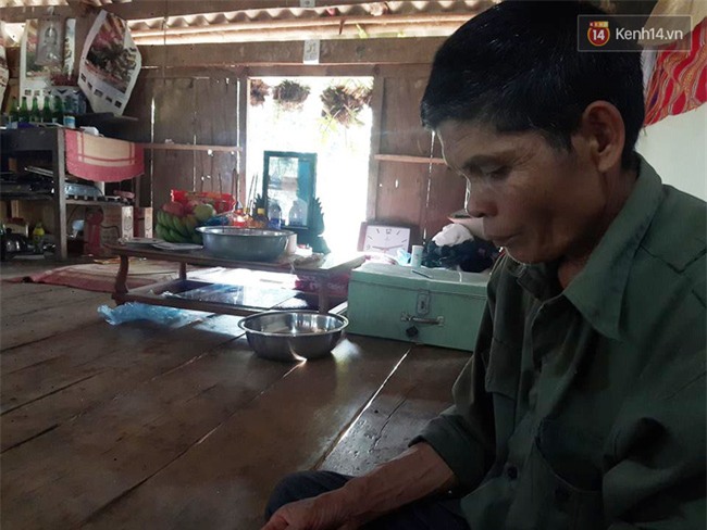 Cha già ngã gục khi thấy con gái là giáo viên tương lai chết trong tình trạng quần áo bị quấn ngược lên cổ - Ảnh 3.