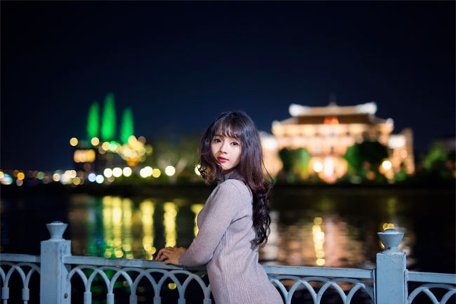 "hot girl anh the" thay doi dien mao den ngo ngang hinh anh 18