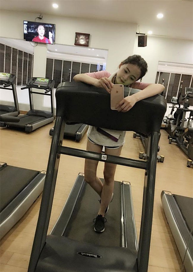 "hot girl anh the" thay doi dien mao den ngo ngang hinh anh 19