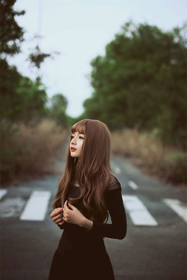 "hot girl anh the" thay doi dien mao den ngo ngang hinh anh 20