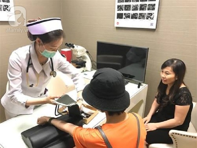 Hình ảnh mới sau khi tái tạo da của cô sinh viên bị tạt axit bỏng đến 75% gương mặt năm ngoái - Ảnh 5.