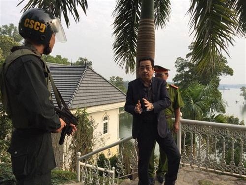 cuoc song doi thuc it biet cua ong trum 