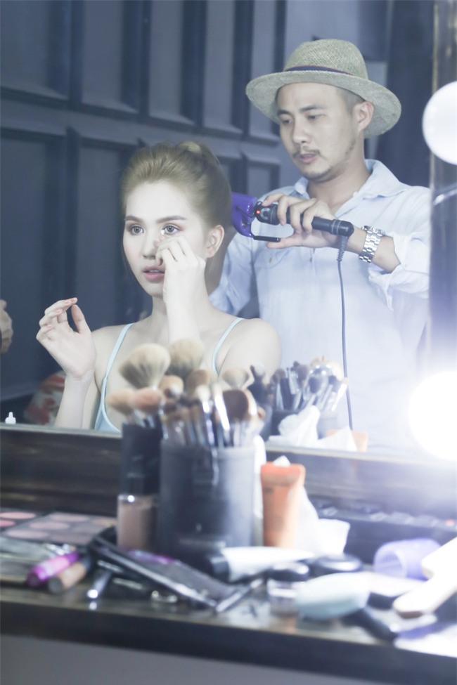 Ngọc Trinh khoe nhan sắc lung linh trong hậu trường chụp ảnh - Ảnh 6.