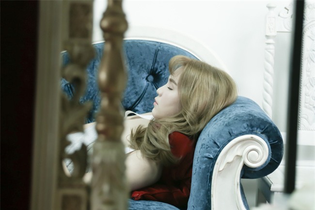 Ngọc Trinh khoe nhan sắc lung linh trong hậu trường chụp ảnh - Ảnh 9.