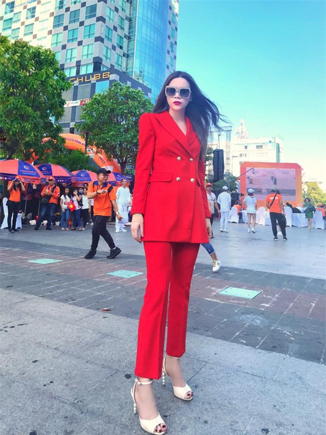 Kỳ Duyên, Ngọc Trinh khoe dáng khiến style của sao tuần này nóng hơn bao giờ hết - Ảnh 5.
