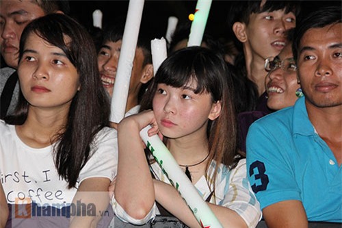 Vợ Công Vinh đẹp hết mức, Ronaldinho vẫn hờ hững - 12