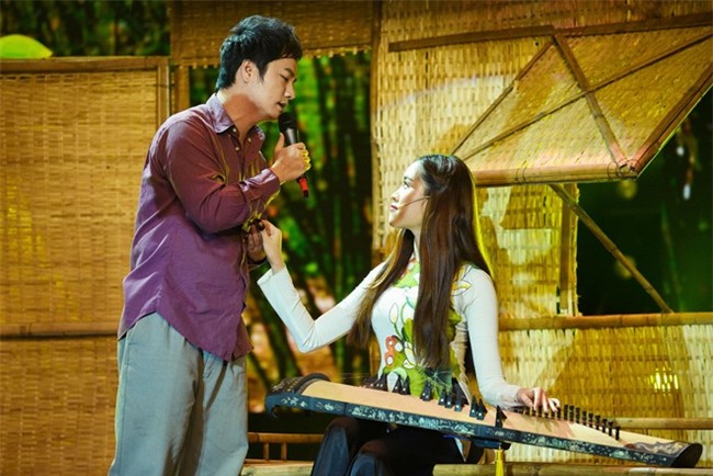 Manh Quynh dam duoi ngam Phuong Trinh Jolie hat hinh anh 7