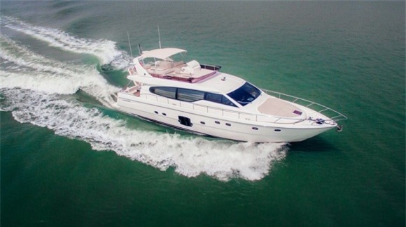 sao việt, lý nhã kỳ, du thuyền lý nhã kỳ, nội thất du thuyền lý nhã kỳ, tài sản lý nhã kỳ