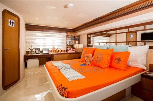 sao việt, lý nhã kỳ, du thuyền lý nhã kỳ, nội thất du thuyền lý nhã kỳ, tài sản lý nhã kỳ