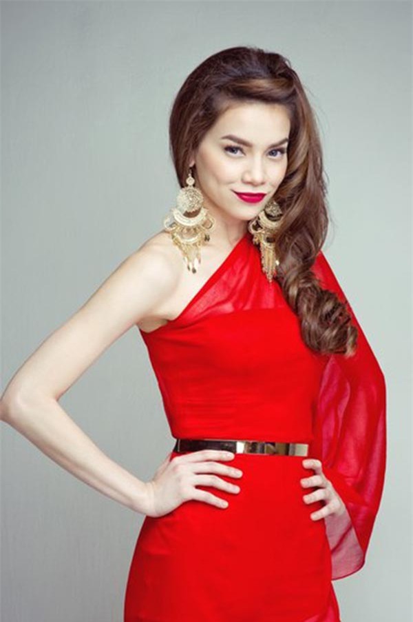 nha phuong, my tam ha guc fans voi style