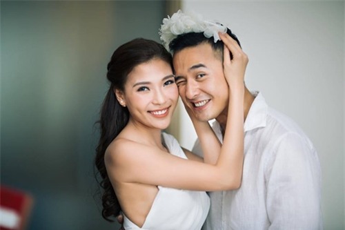 Thúy Diễm - Lương Thế Thành chuẩn bị kỉ niệm một năm ngày cưới.