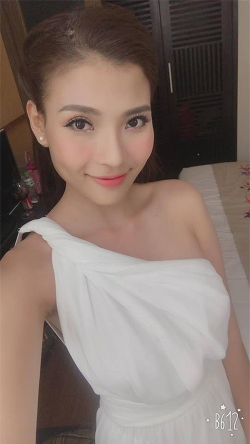 Nhan sắc của Thúy Diễm có sự thay đổi đáng kể sau một năm làm vợ Lương Thế Thành.