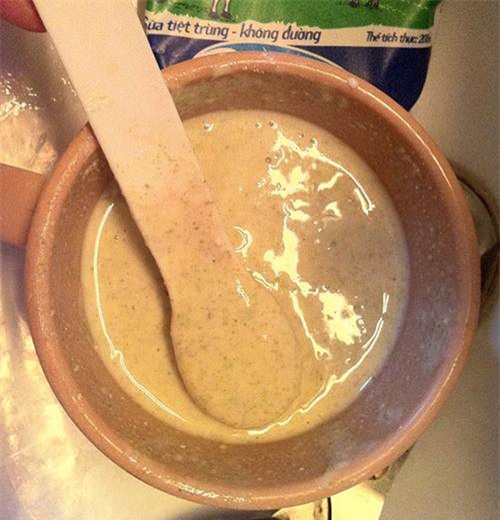 dung cam gao tron voi bot dau do ban se co lan da trang bung sau 1 tuan su dung - 3