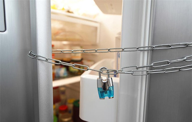 Cắt bỏ mọi thực phẩm sau 7h giờ tối quả thực là điều không dễ dàng với tôi.