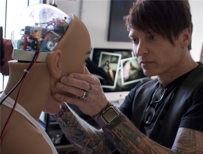 Robot tinh duc co tri tue nhan tao dau tien tren the gioi hinh anh 1