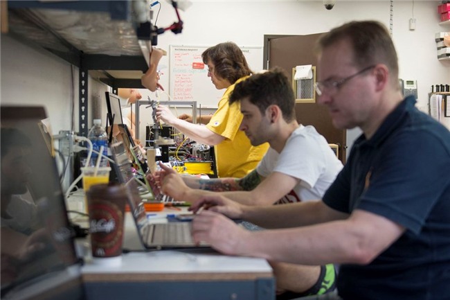 Robot tinh duc co tri tue nhan tao dau tien tren the gioi hinh anh 3