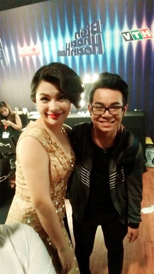 cau-be-hat-nhac-nguoi-lon-kiem-2-chi-vang-tuan-gio-doi-khac-khong-ngo-blogtamsuvn011