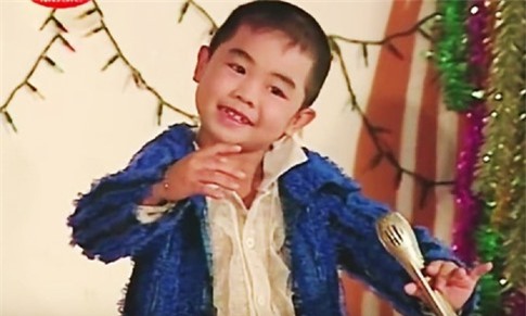 cau-be-hat-nhac-nguoi-lon-kiem-2-chi-vang-tuan-gio-doi-khac-khong-ngo-blogtamsuvn02