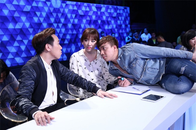 Trấn Thành gây sốc khi tuyên bố sẵn sàng bỏ Hari Won vì tiền - Ảnh 2.