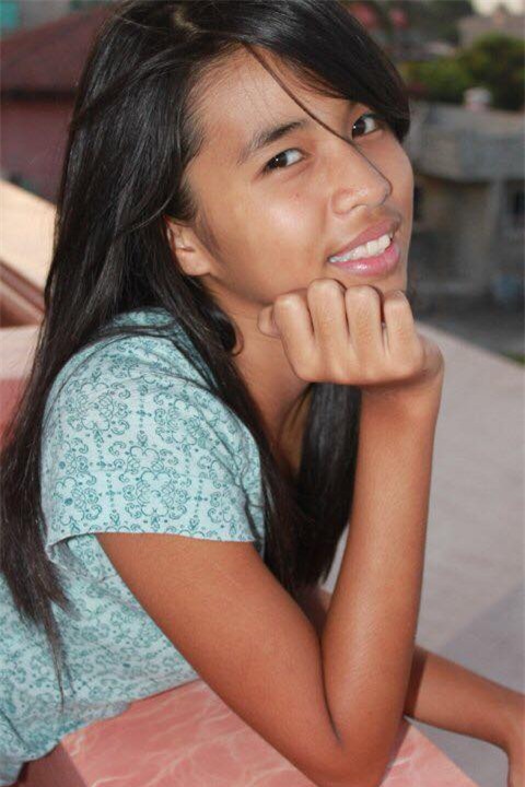 Thêm một màn dậy thì mỹ mãn của hot girl Philippines từng đen nhẻm và gầy gò - Ảnh 6.